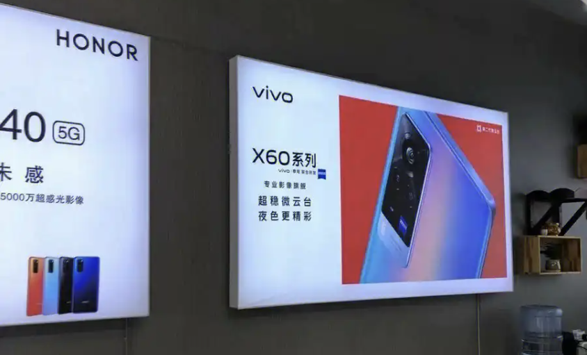 卡布燈箱牌：點(diǎn)亮廣告新視界