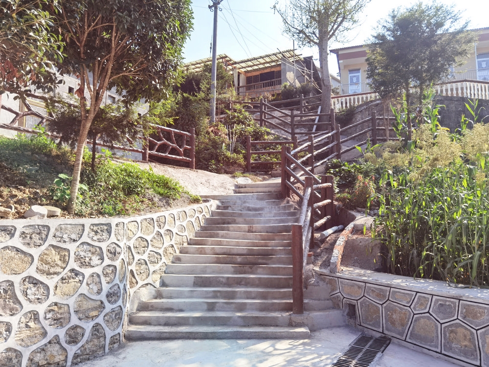 紅巖寺鎮(zhèn)人居環(huán)境整治項目